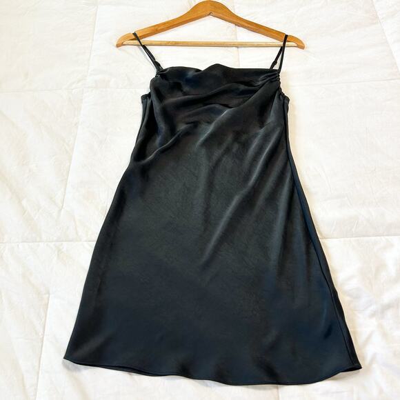 NWOT Wilfred Aritzia Allusion Black Satin Slip Sleeveless Mini Dress XXS - Picture 3 of 6